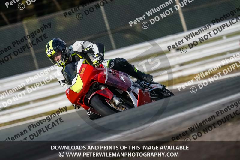 anglesey;brands hatch;cadwell park;croft;donington park;enduro digital images;event digital images;eventdigitalimages;mallory;no limits;oulton park;peter wileman photography;racing digital images;silverstone;snetterton;trackday digital images;trackday photos;vmcc banbury run;welsh 2 day enduro